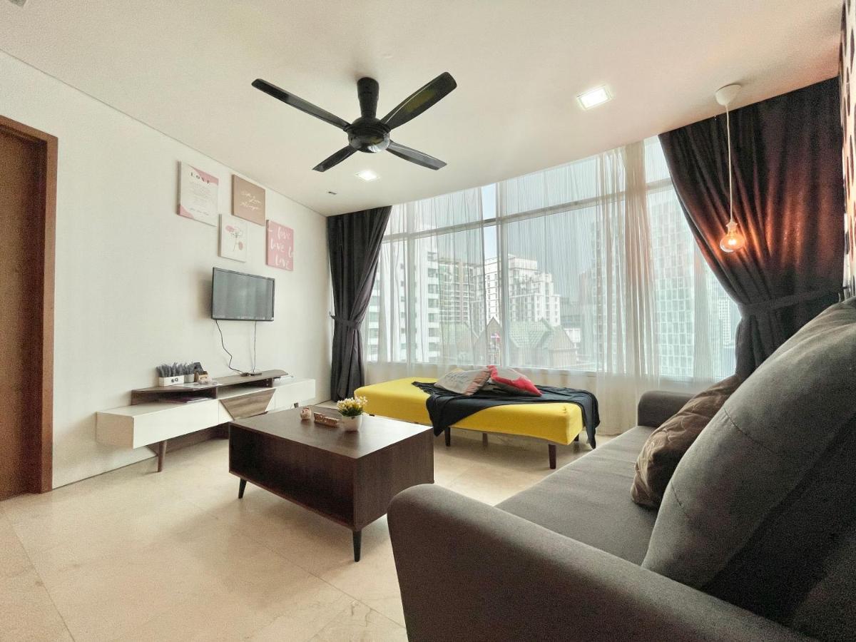 Cozy Apt 5 Mins Walk To Klcc Free Wifi Tvbox Куала-Лумпур Экстерьер фото